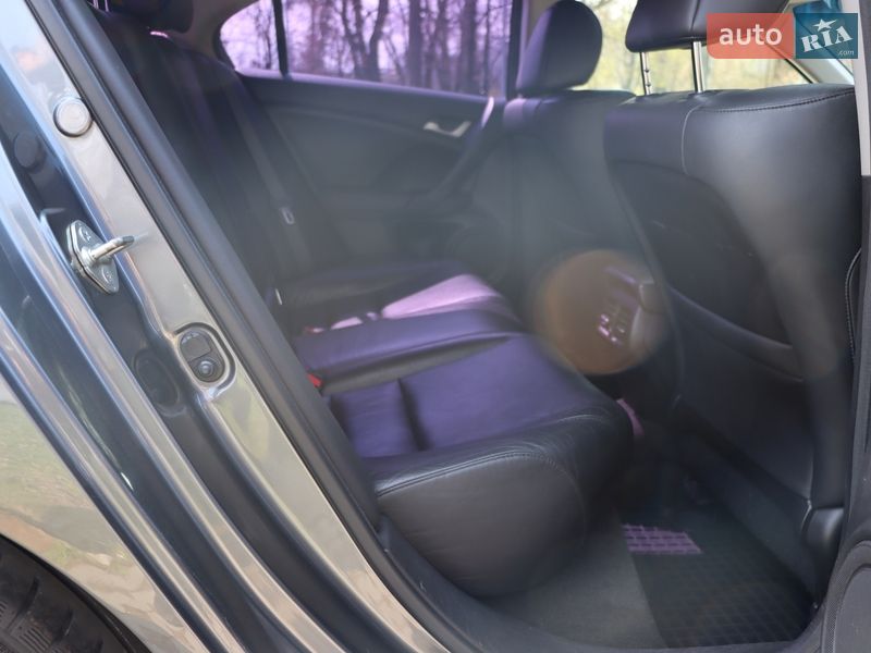 Седан Honda Accord 2008 в Киеве