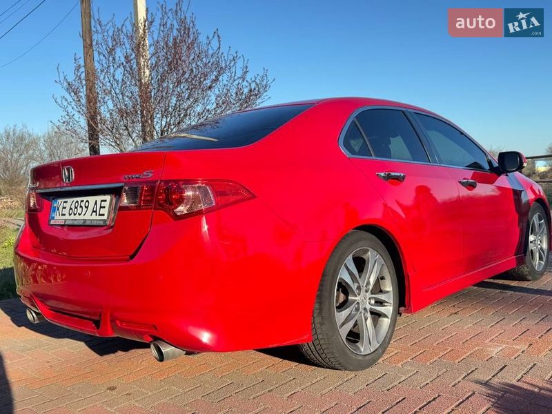 Седан Honda Accord 2012 в Днепре