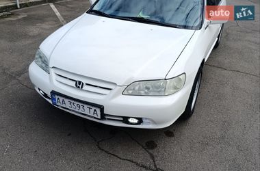 Седан Honda Accord 1999 в Києві