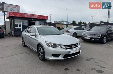 Седан Honda Accord 2013 в Полтаві
