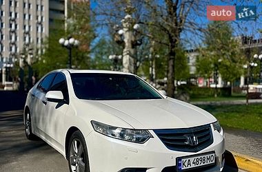 Седан Honda Accord 2011 в Ірпені