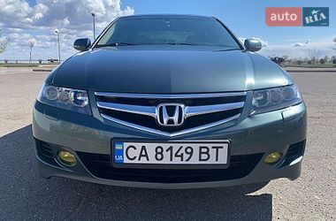 Седан Honda Accord 2006 в Черкасах