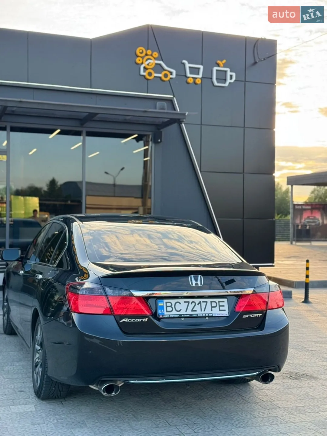 2014 Honda Accord - мініатюра 2