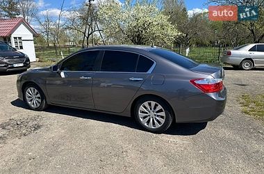Седан Honda Accord 2014 в Ивано-Франковске