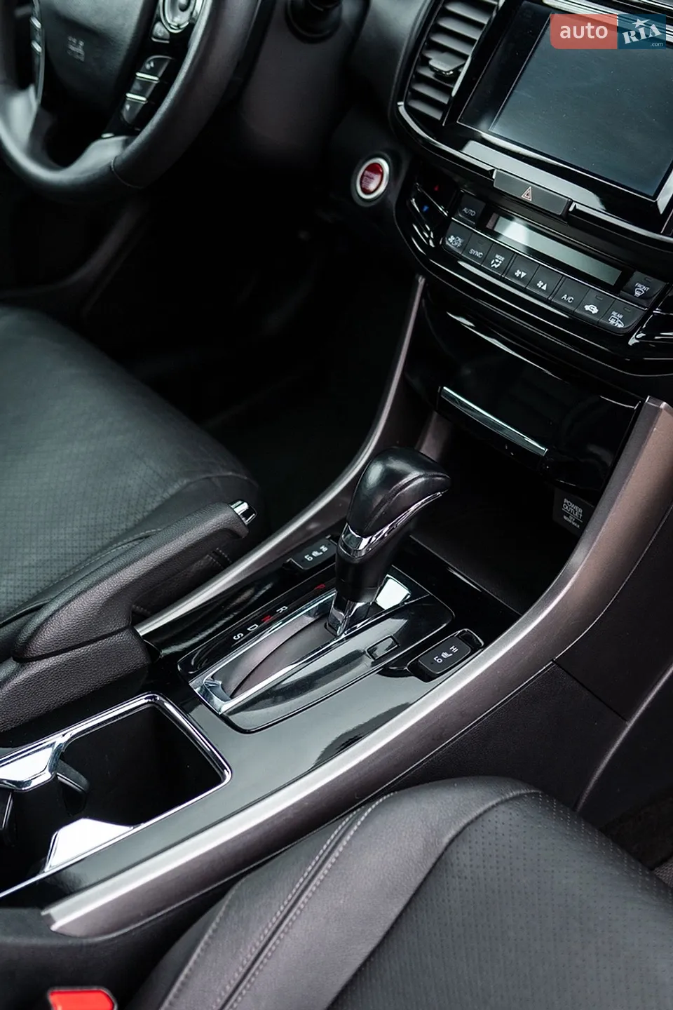 2016 Honda Accord - мініатюра 41