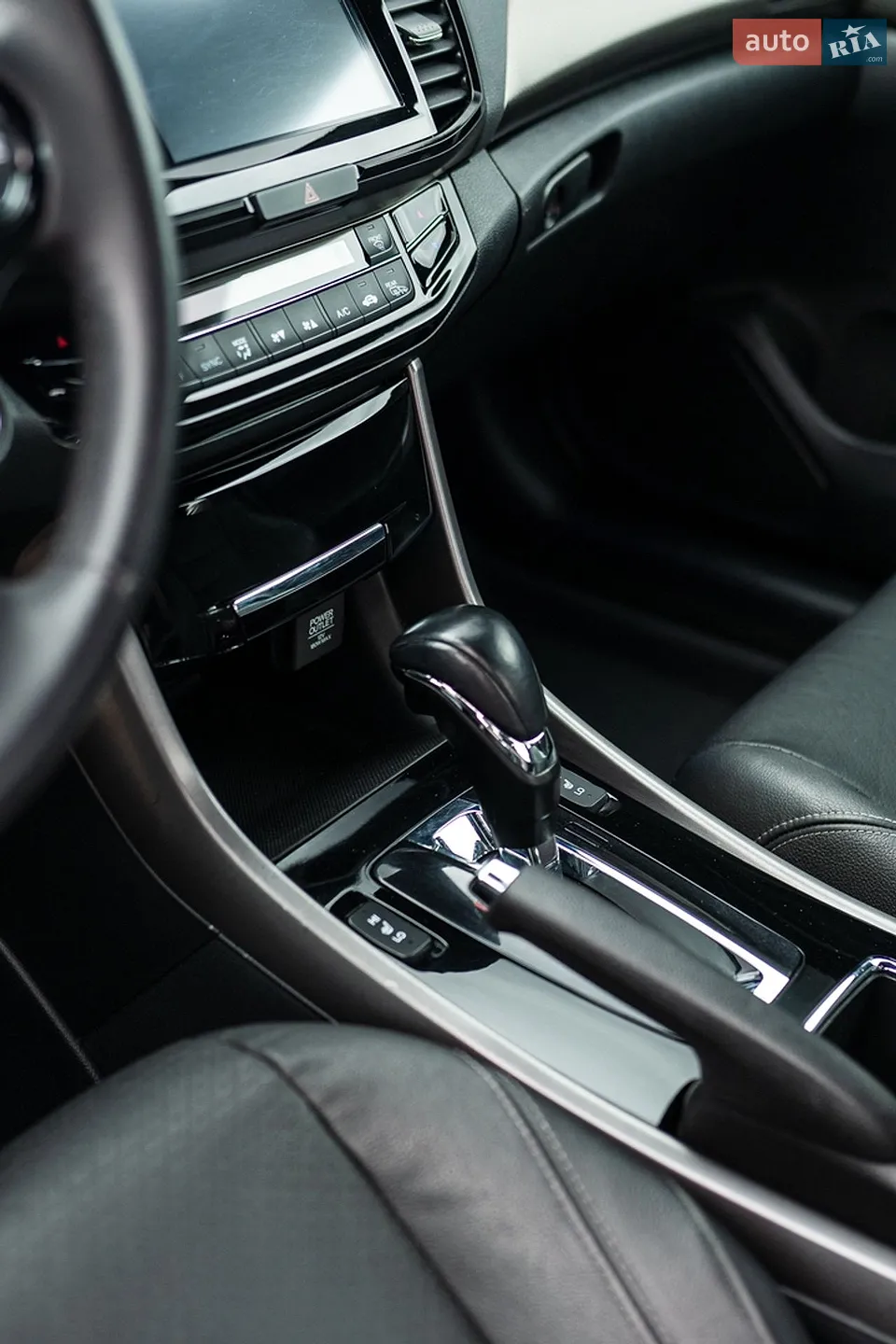 2016 Honda Accord - мініатюра 46