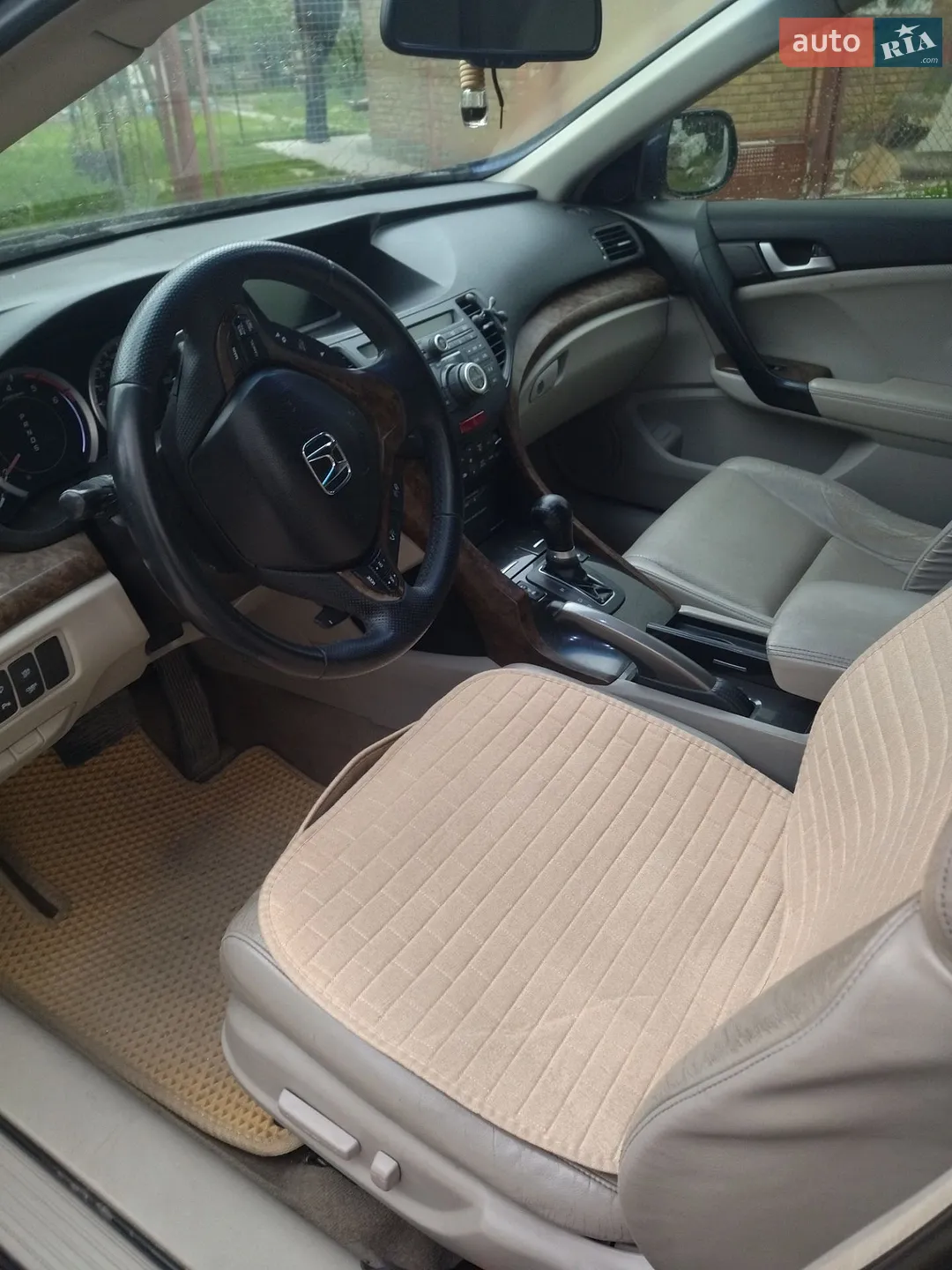 2010 Honda Accord - мініатюра 7