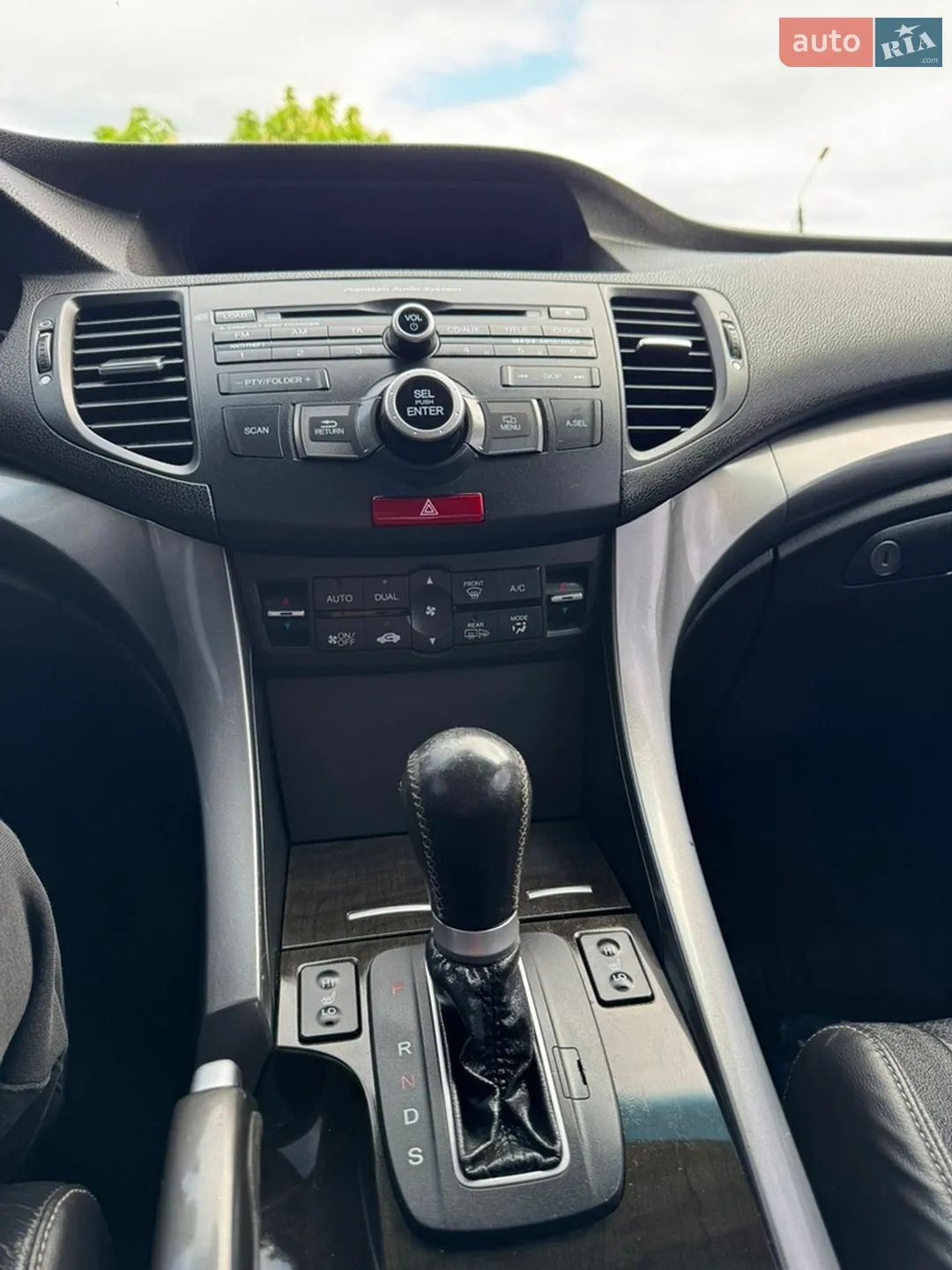 2011 Honda Accord - мініатюра 29