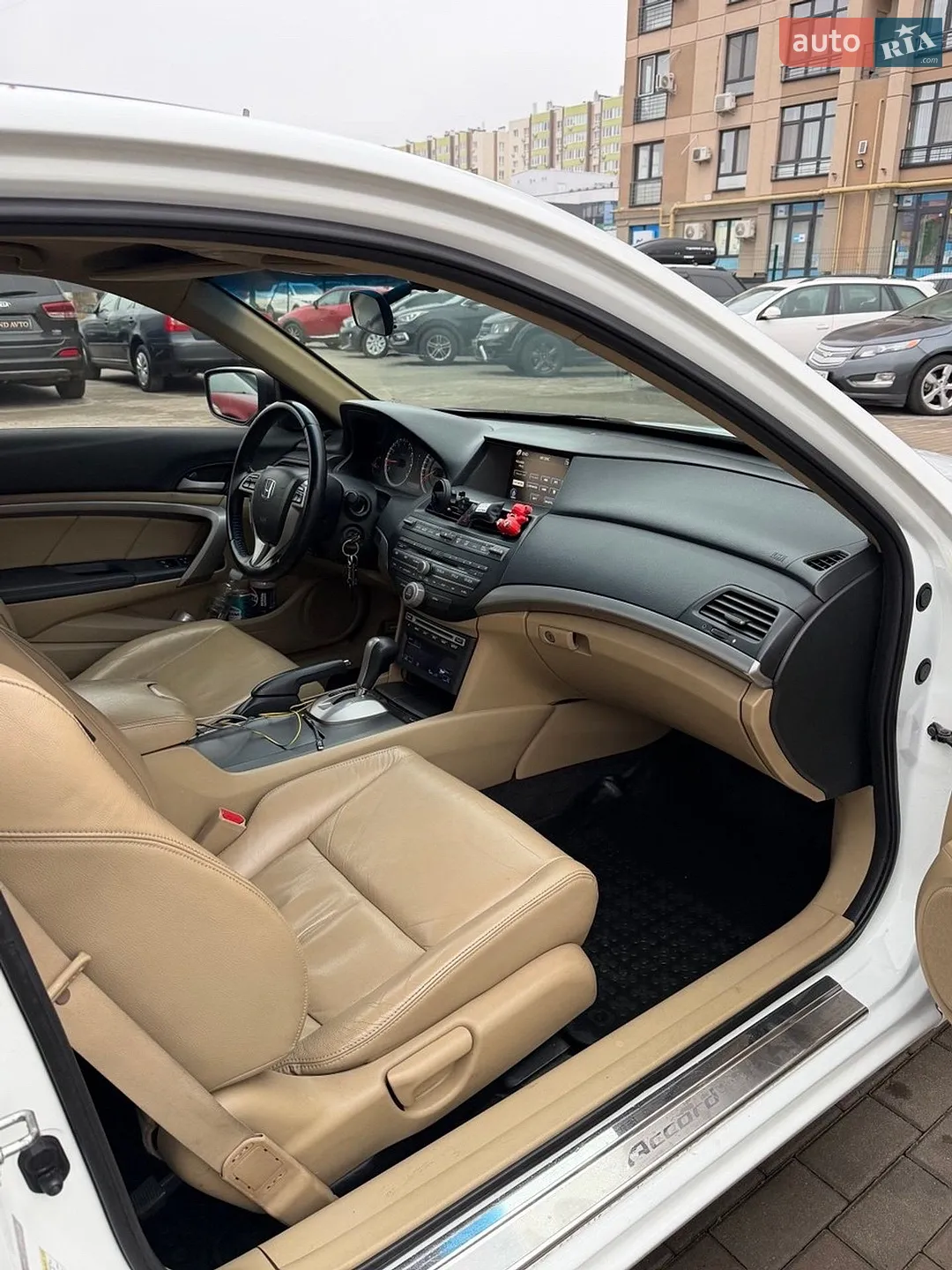 2011 Honda Accord - мініатюра 12