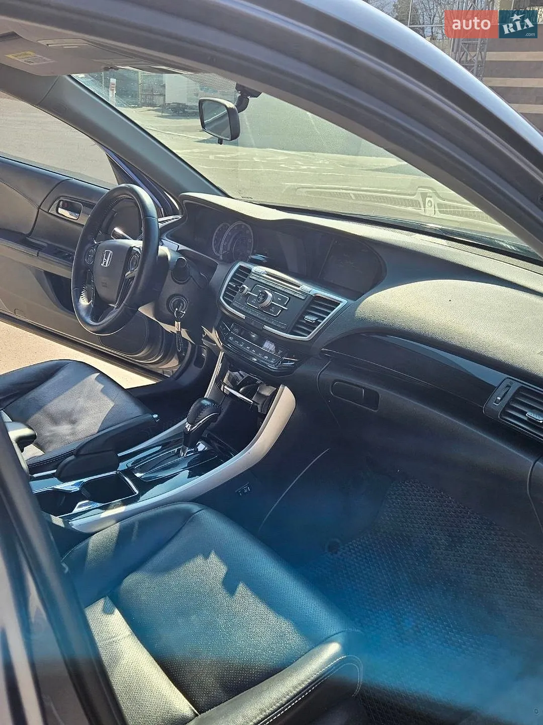 2016 Honda Accord - мініатюра 15
