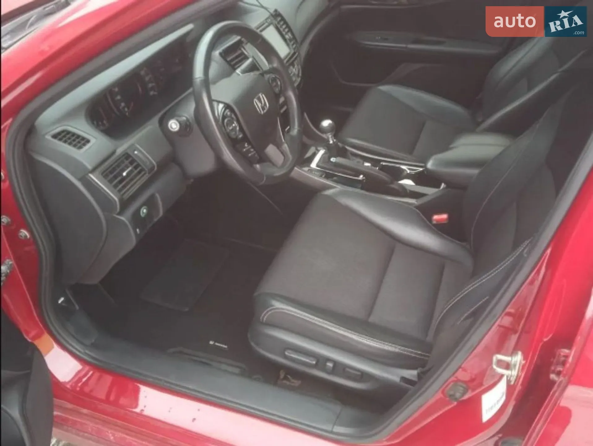 2016 Honda Accord - мініатюра 16