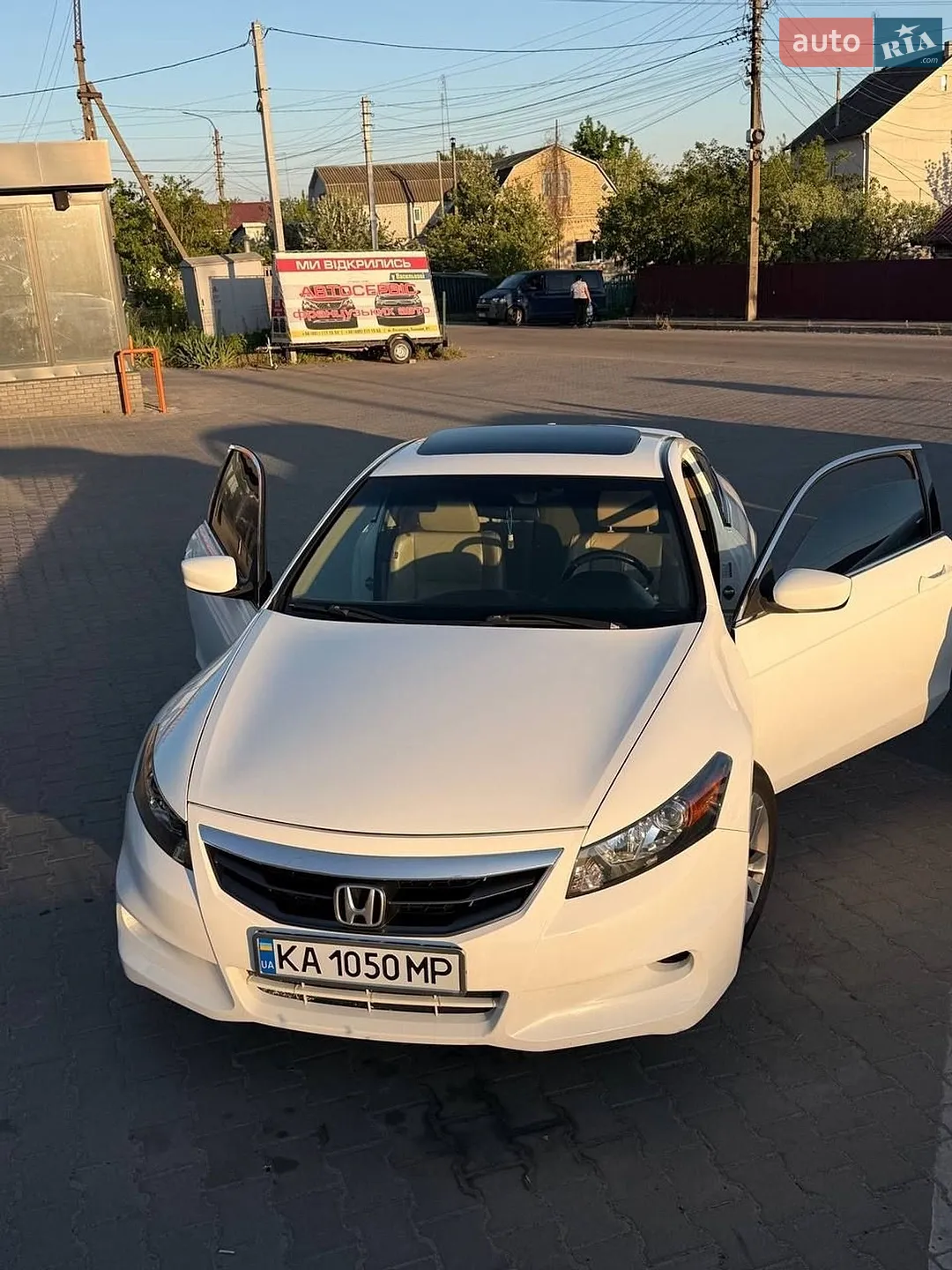 2011 Honda Accord - мініатюра 2