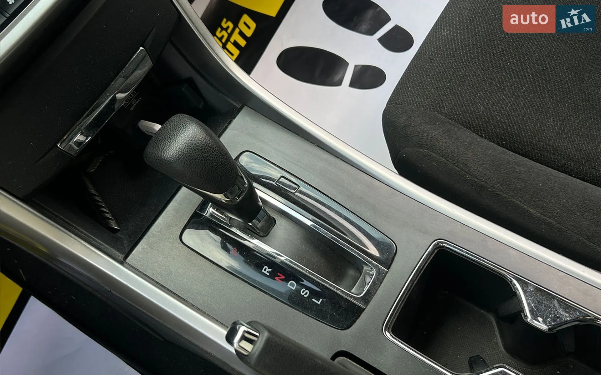 2013 Honda Accord - мініатюра 16