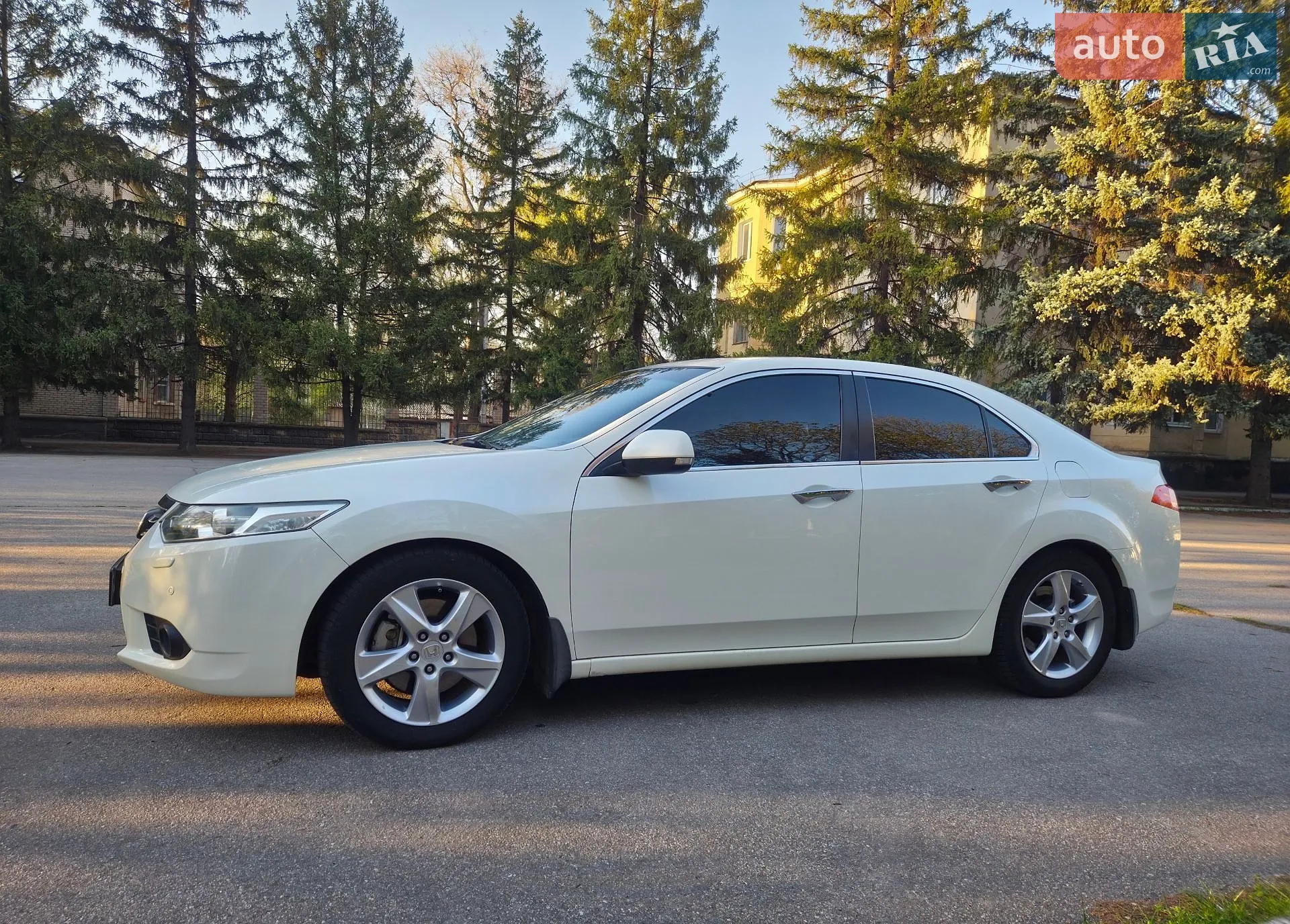 2011 Honda Accord - мініатюра 2