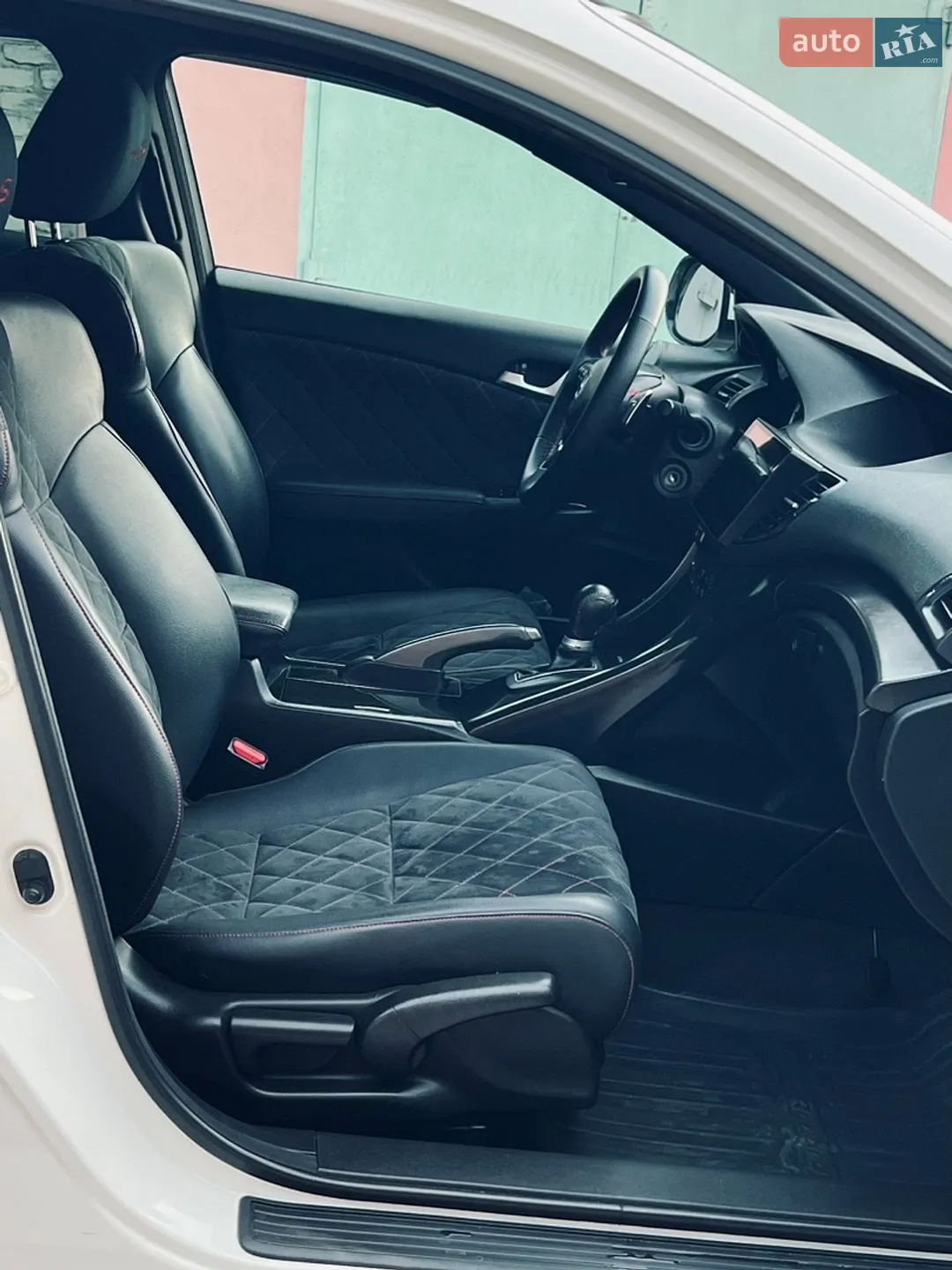 2011 Honda Accord - мініатюра 38