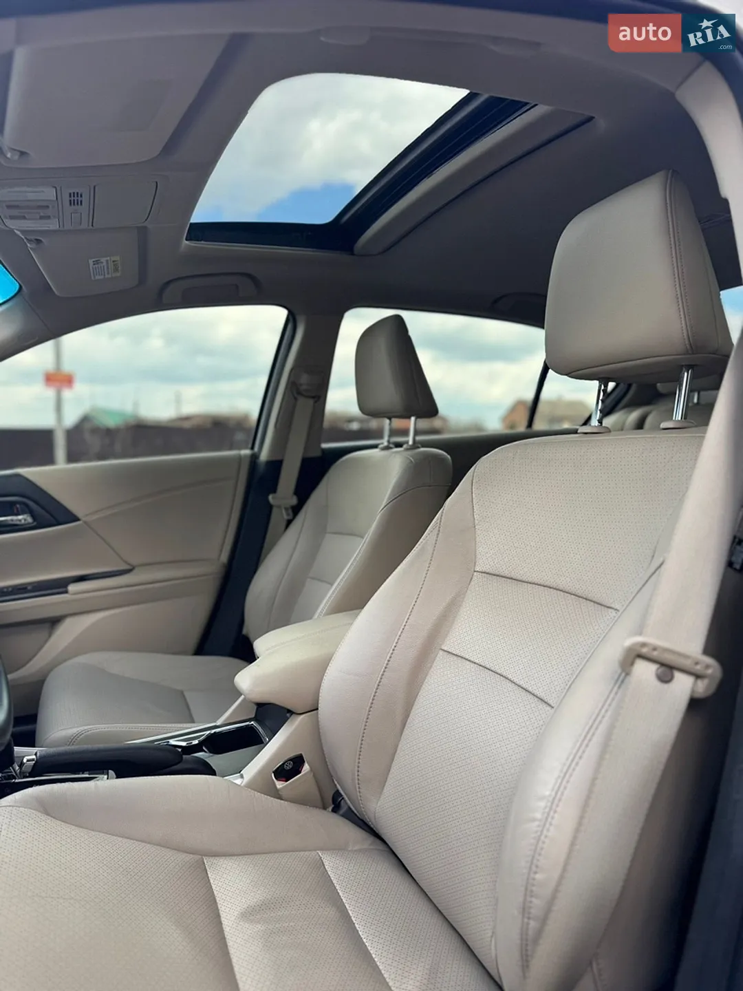 2015 Honda Accord - мініатюра 30
