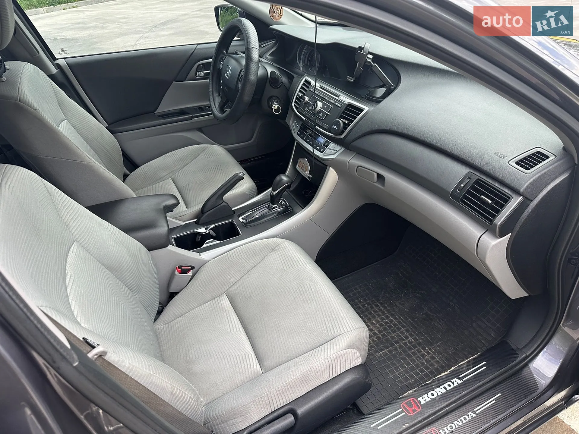 2013 Honda Accord - мініатюра 18