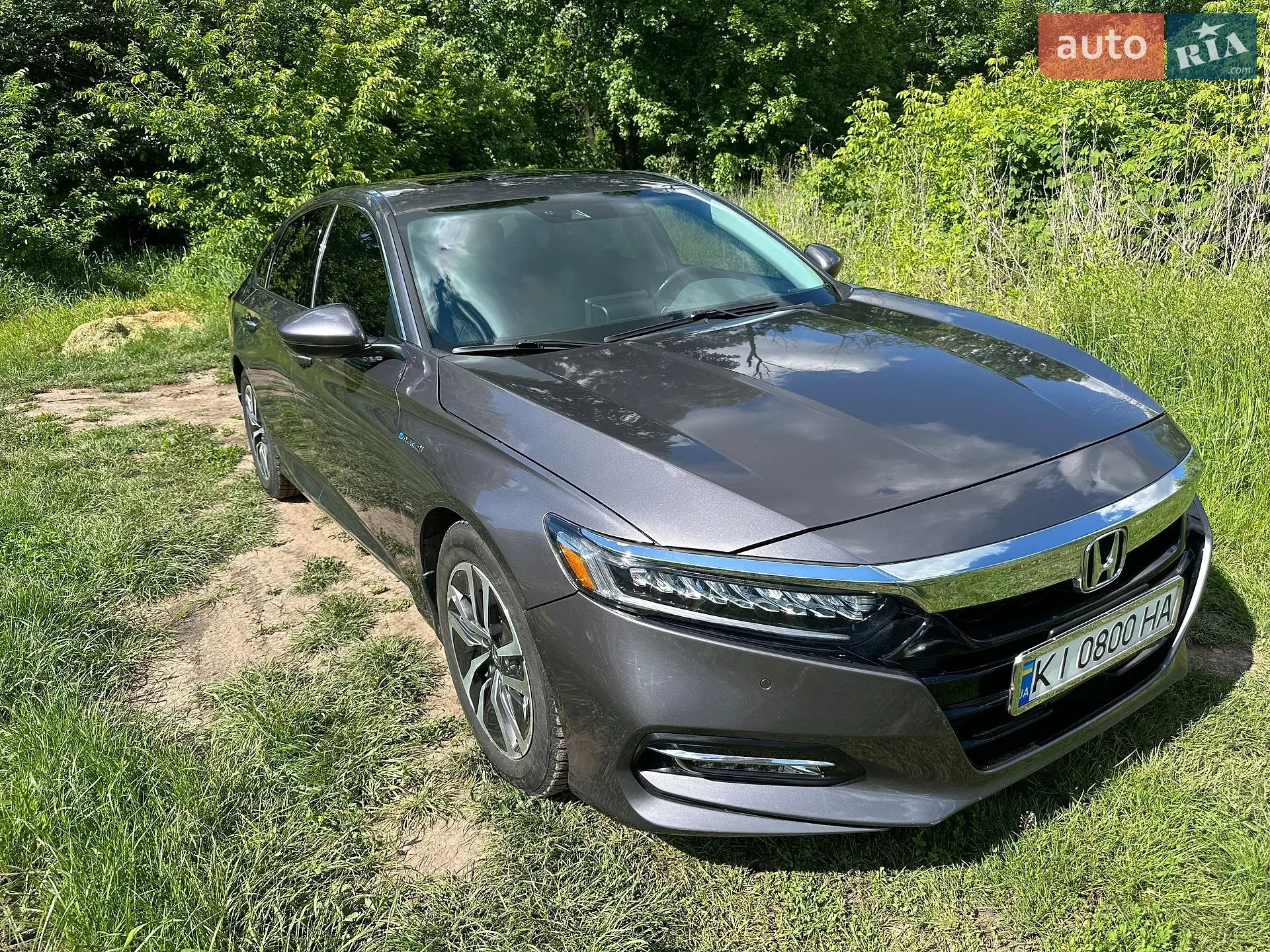 Honda Accord 2019 VIN 1HGCV3F94LA002680 фото оголошення 7 з 21