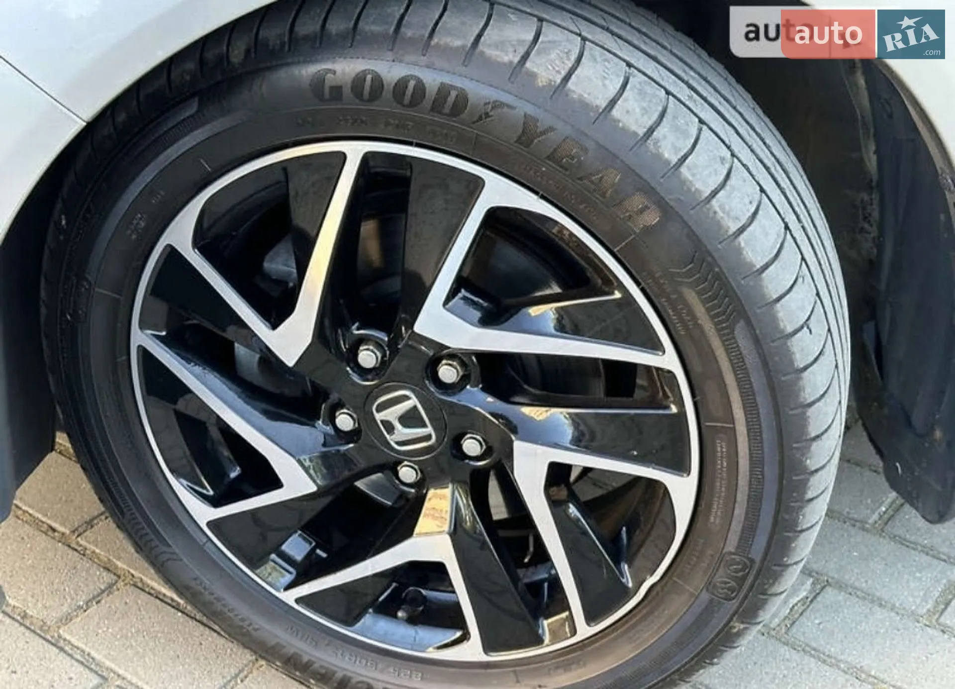2011 Honda Accord - мініатюра 2