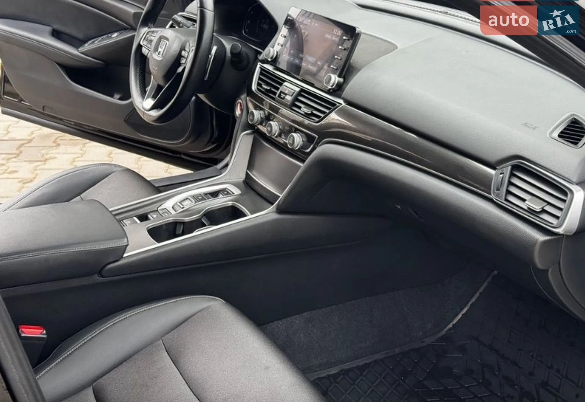 2022 Honda Accord - мініатюра 2