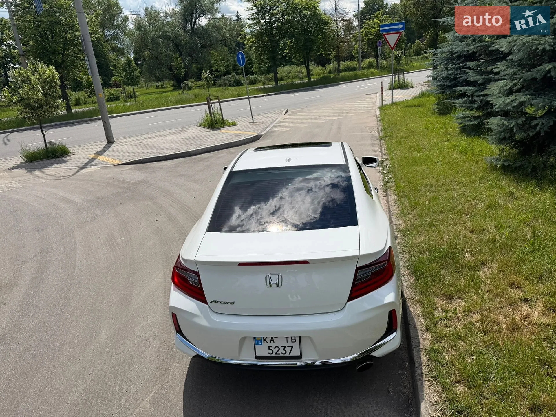 2016 Honda Accord - мініатюра 4