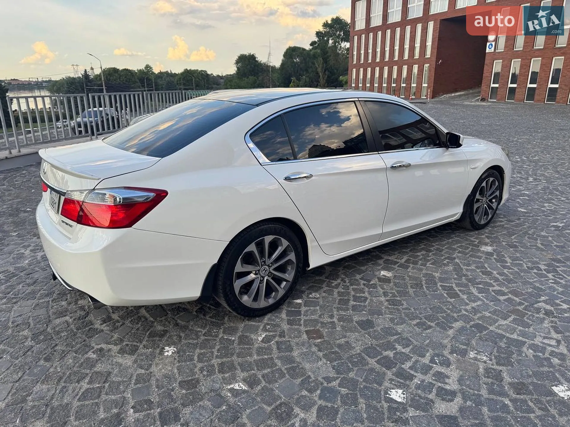 2013 Honda Accord - мініатюра 6