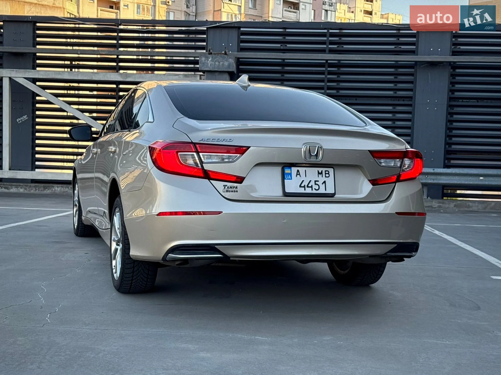 2018 Honda Accord - мініатюра 16