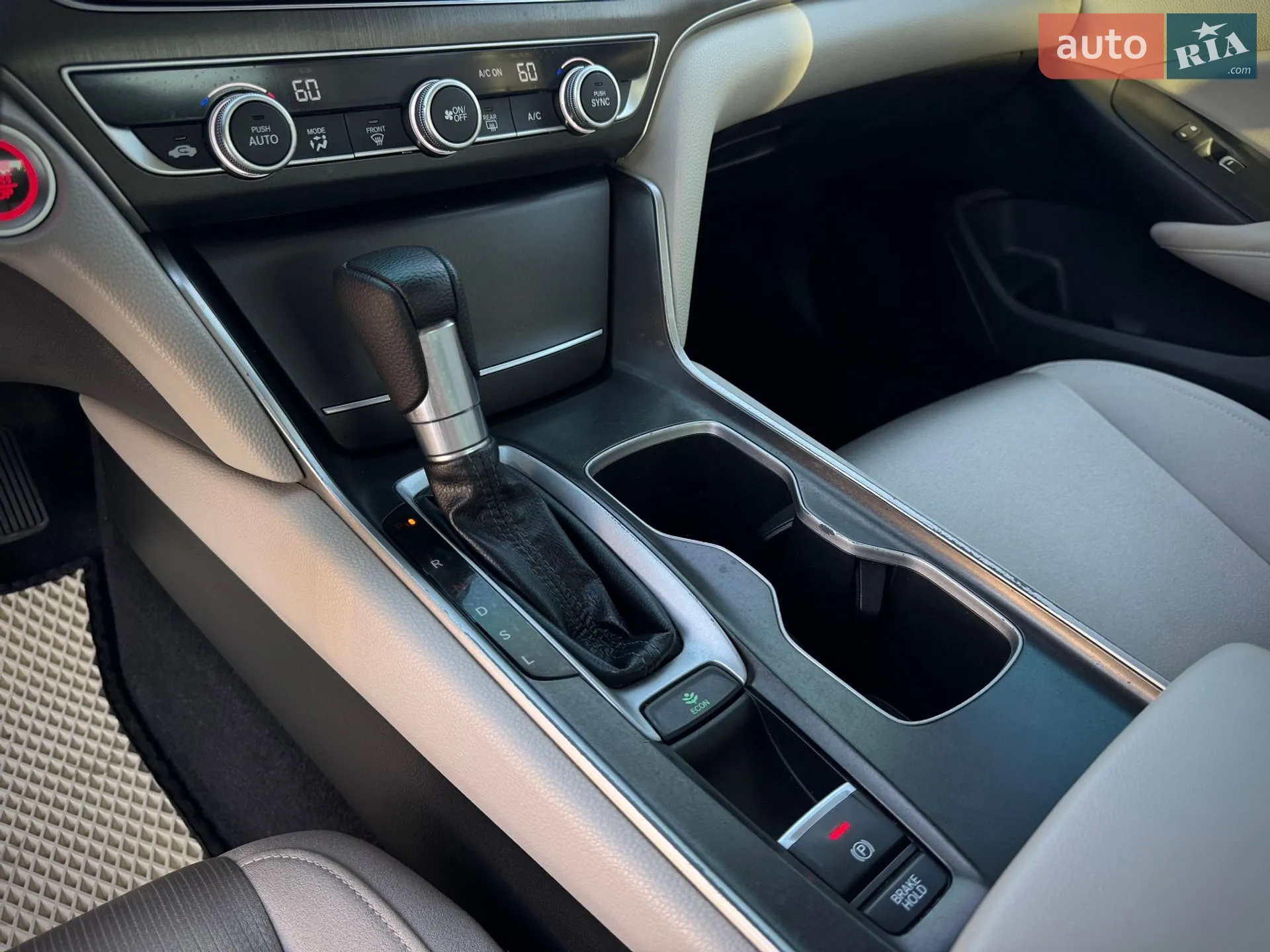 2018 Honda Accord - мініатюра 24
