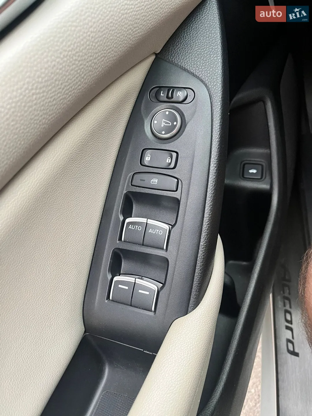 2018 Honda Accord - мініатюра 2