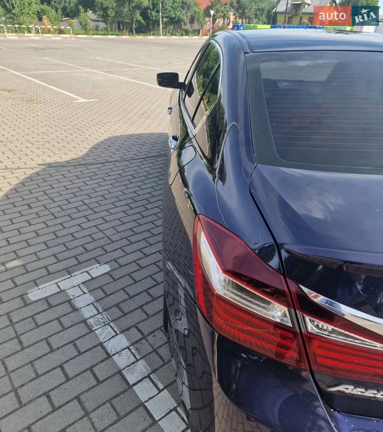 2016 Honda Accord - мініатюра 16