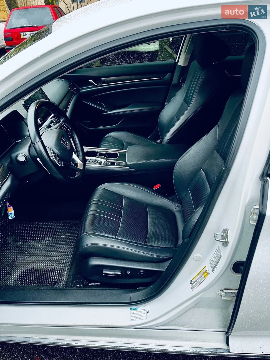 2019 Honda Accord - мініатюра 17