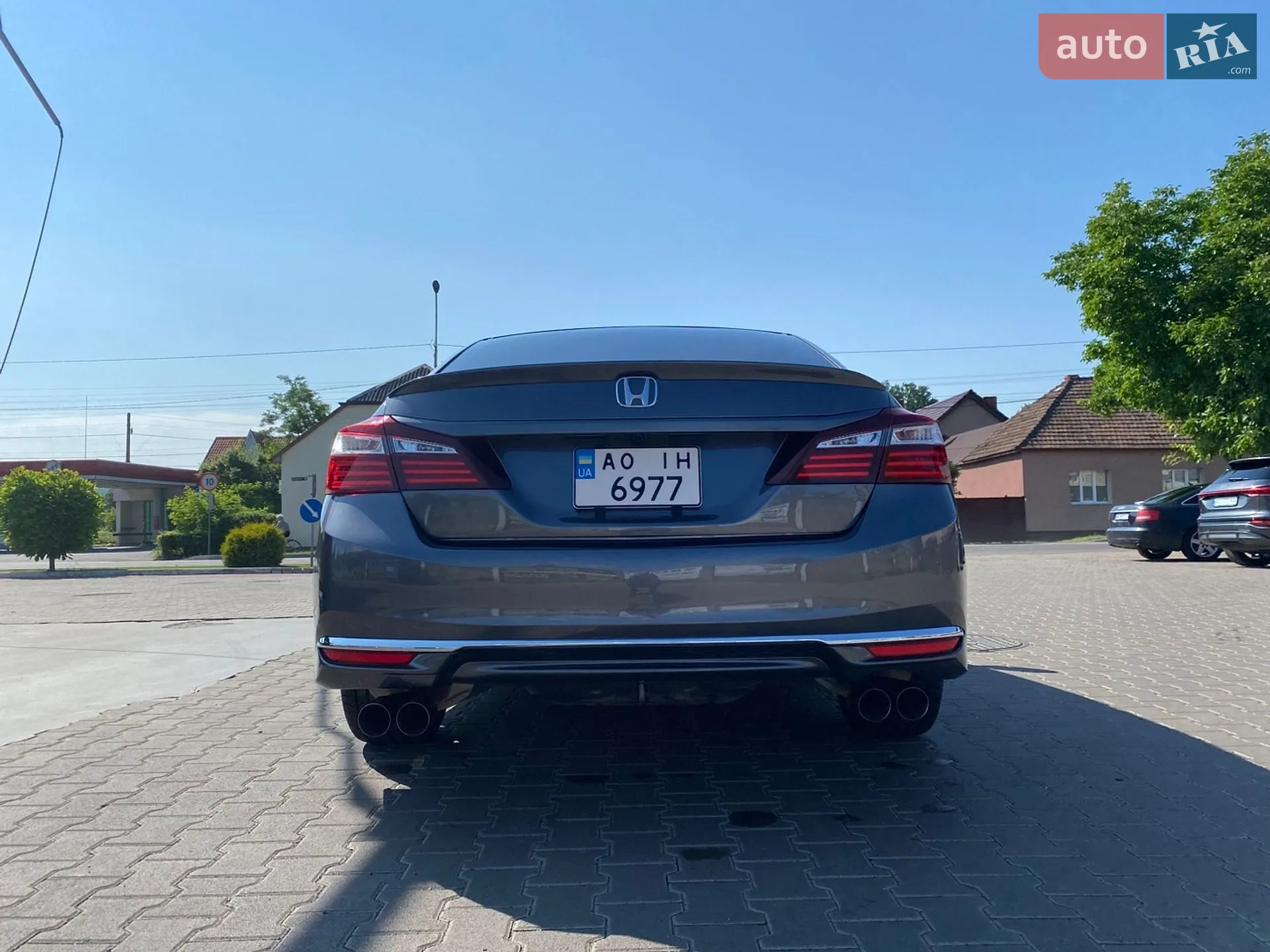 2017 Honda Accord - мініатюра 3