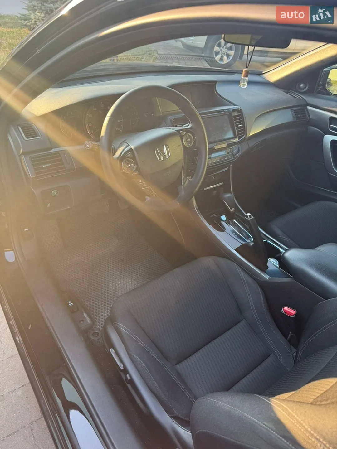 2017 Honda Accord - мініатюра 5