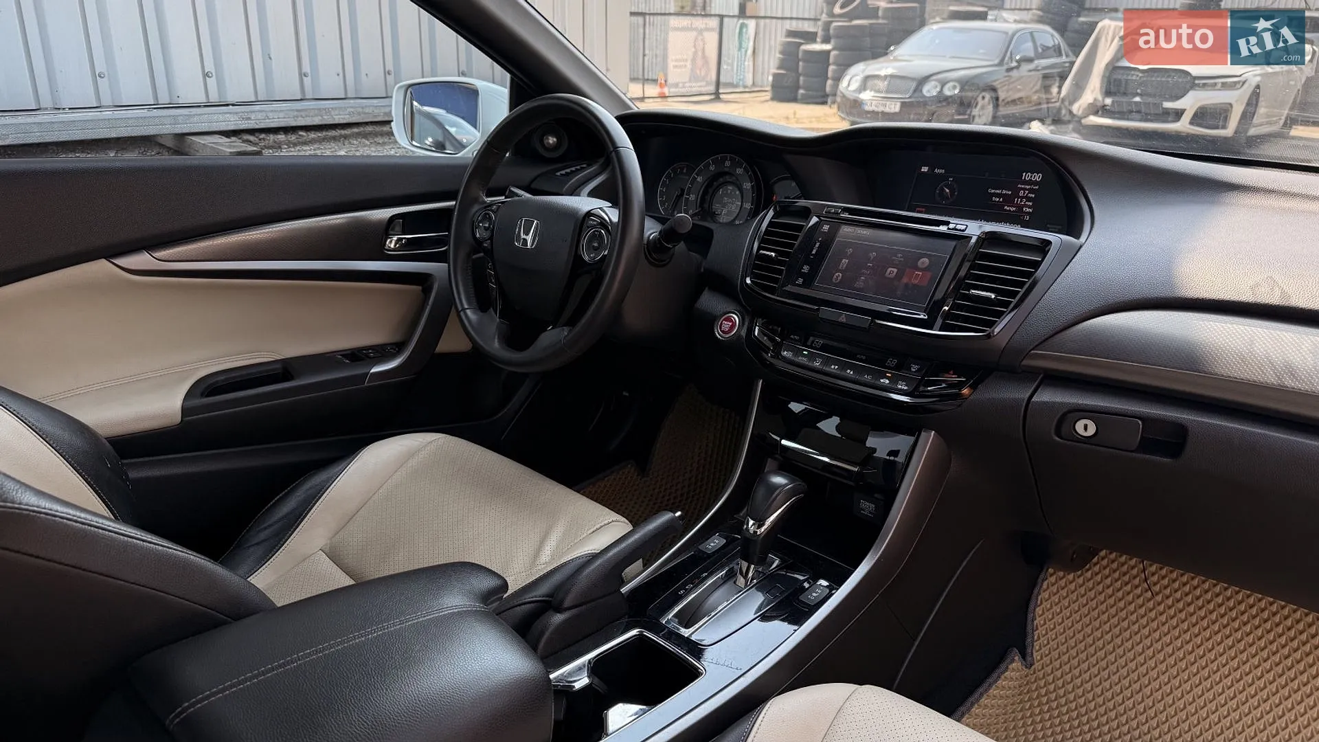 2015 Honda Accord - мініатюра 16