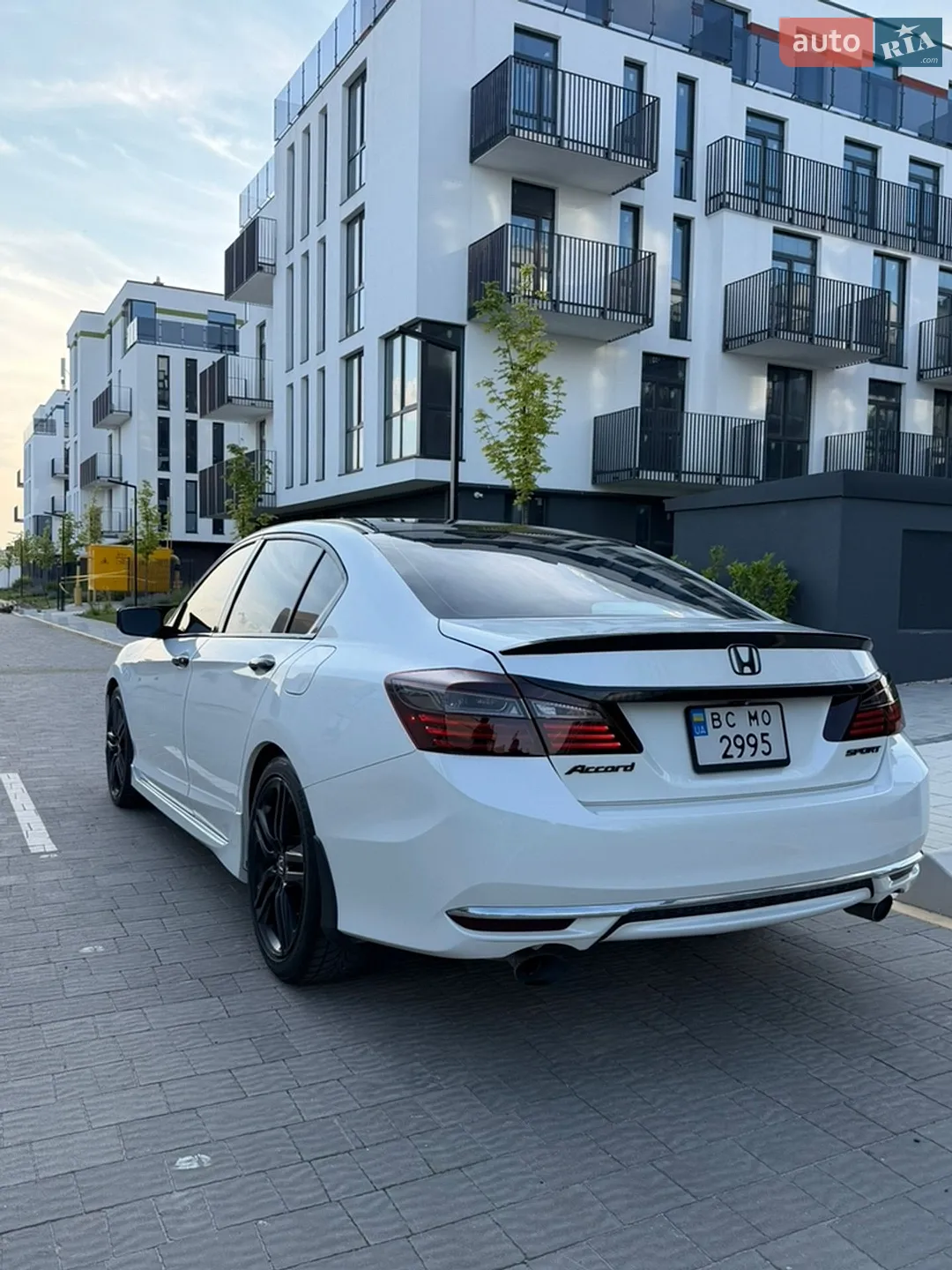2016 Honda Accord - мініатюра 21