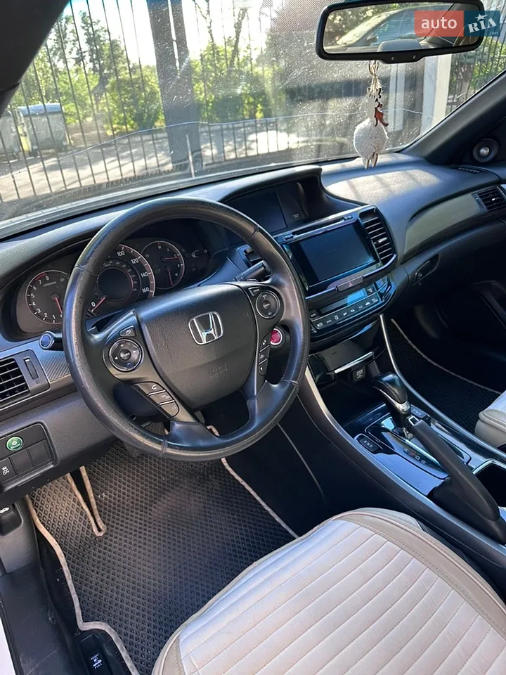 2017 Honda Accord - мініатюра 11