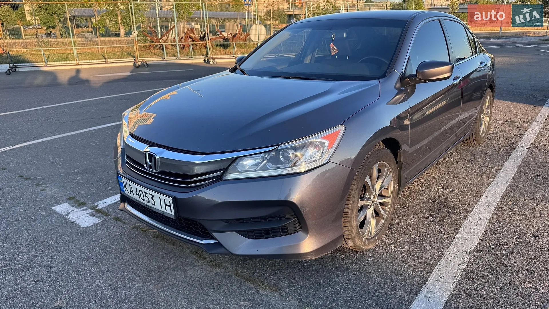 2017 Honda Accord - мініатюра 3