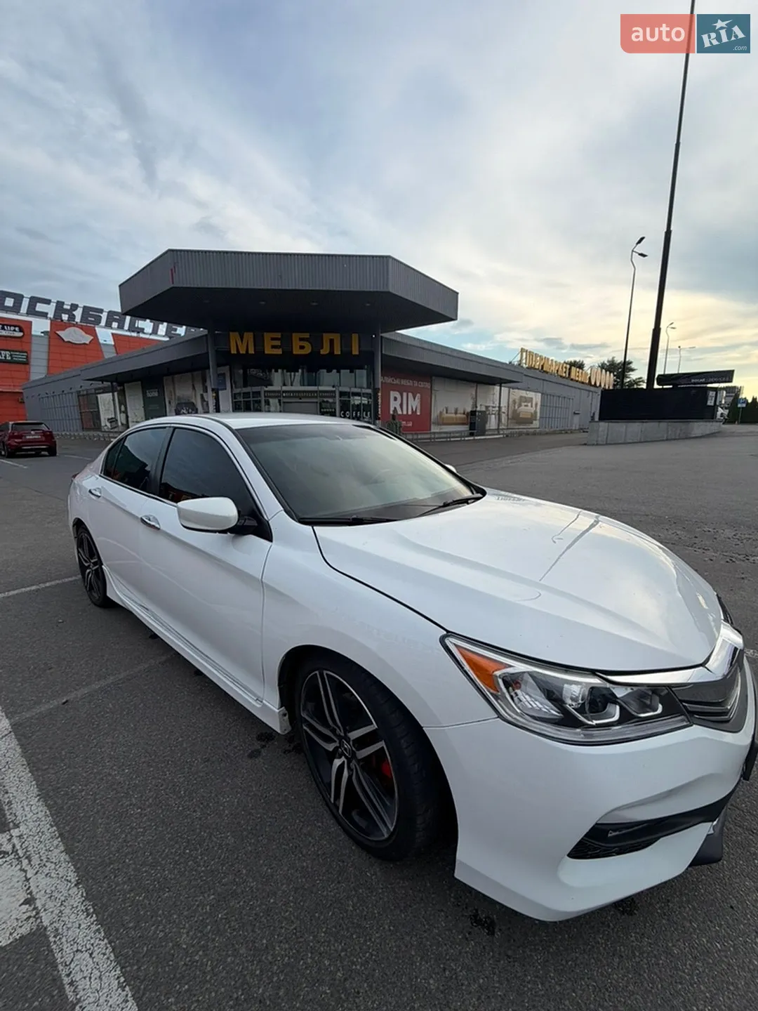 2017 Honda Accord - мініатюра 8
