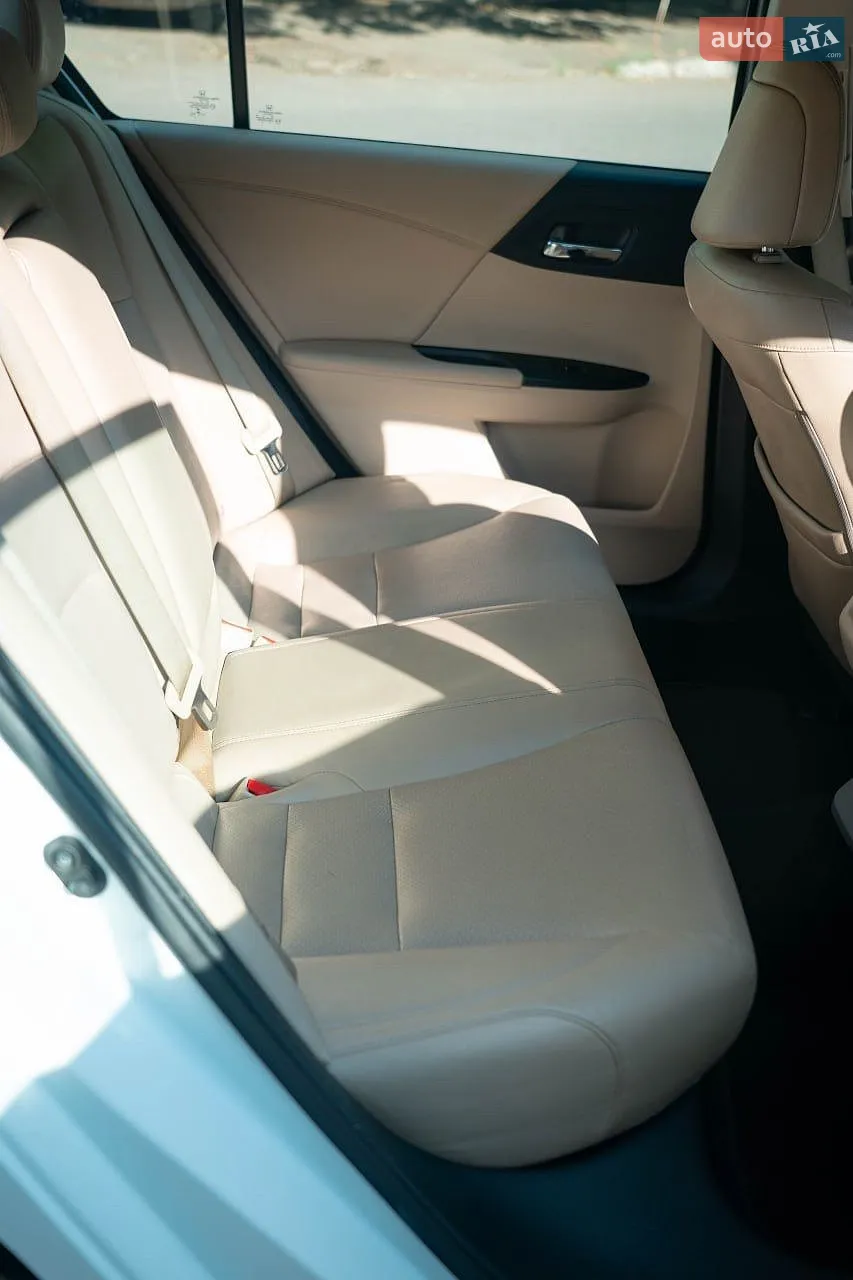 2014 Honda Accord - мініатюра 21