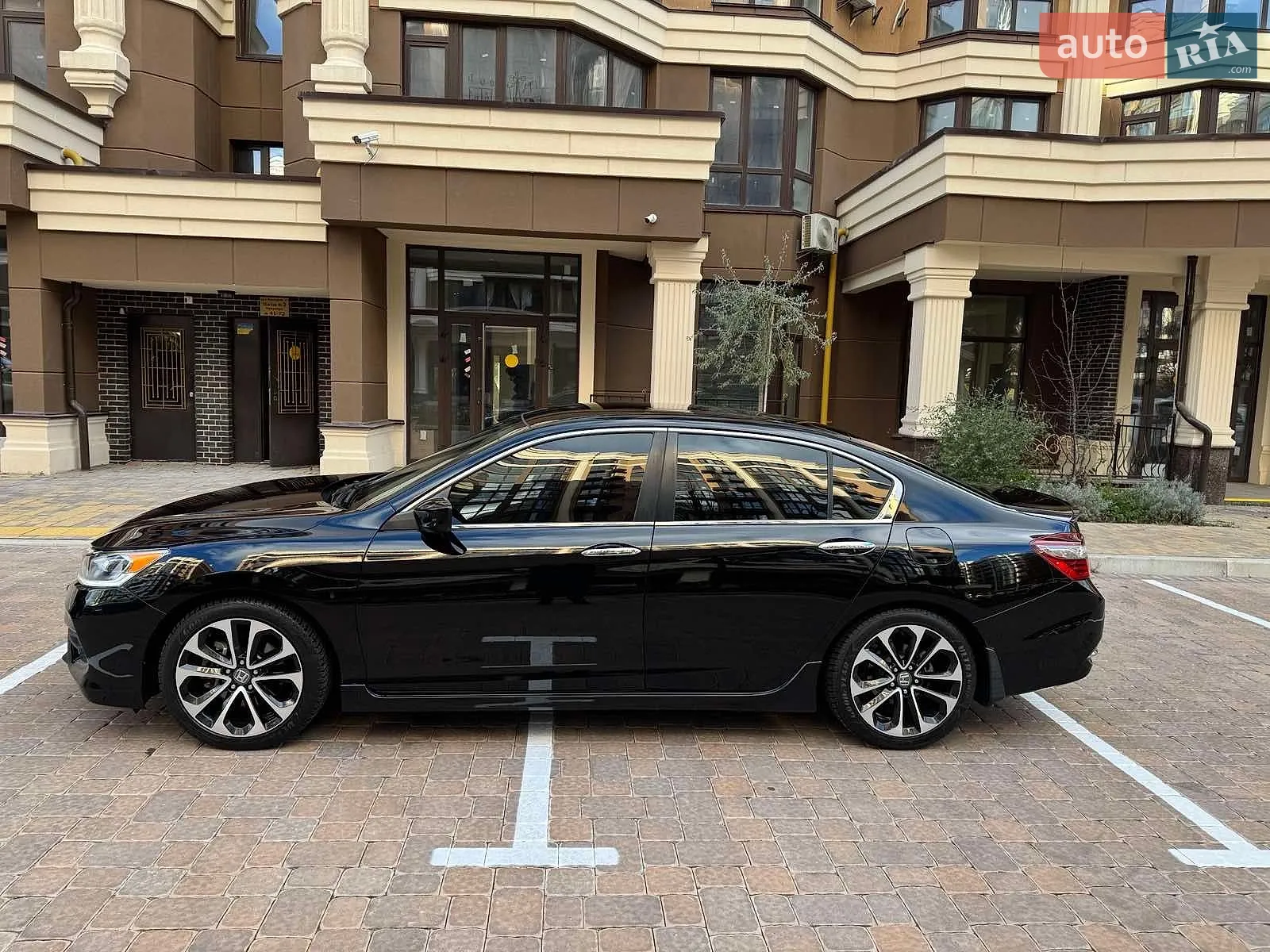 2017 Honda Accord - мініатюра 4
