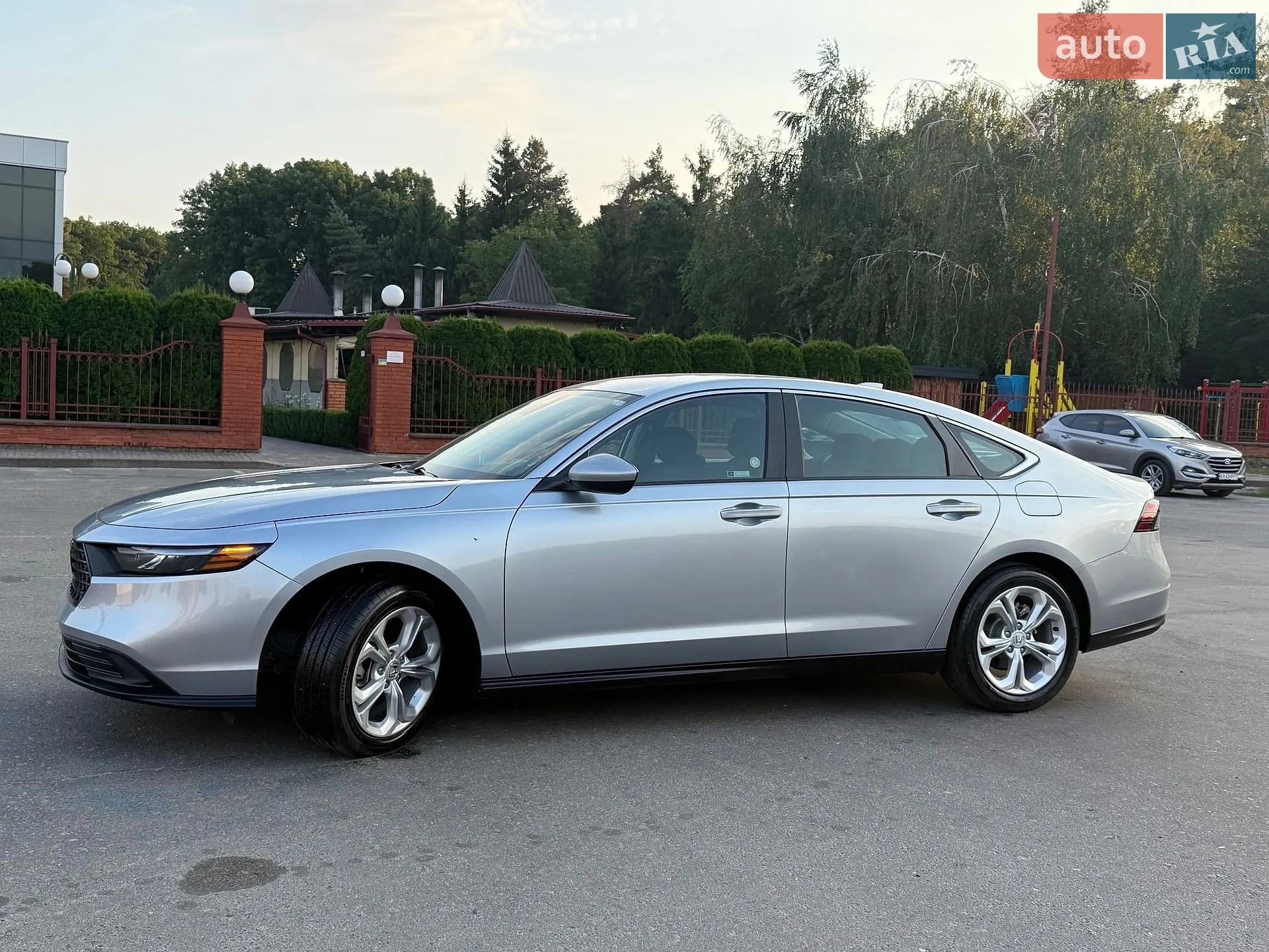 2025 Honda Accord - фото 1