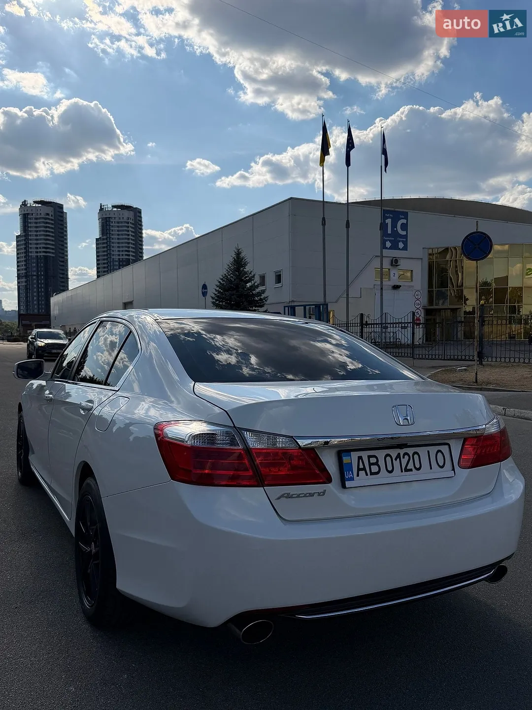 2013 Honda Accord - мініатюра 16