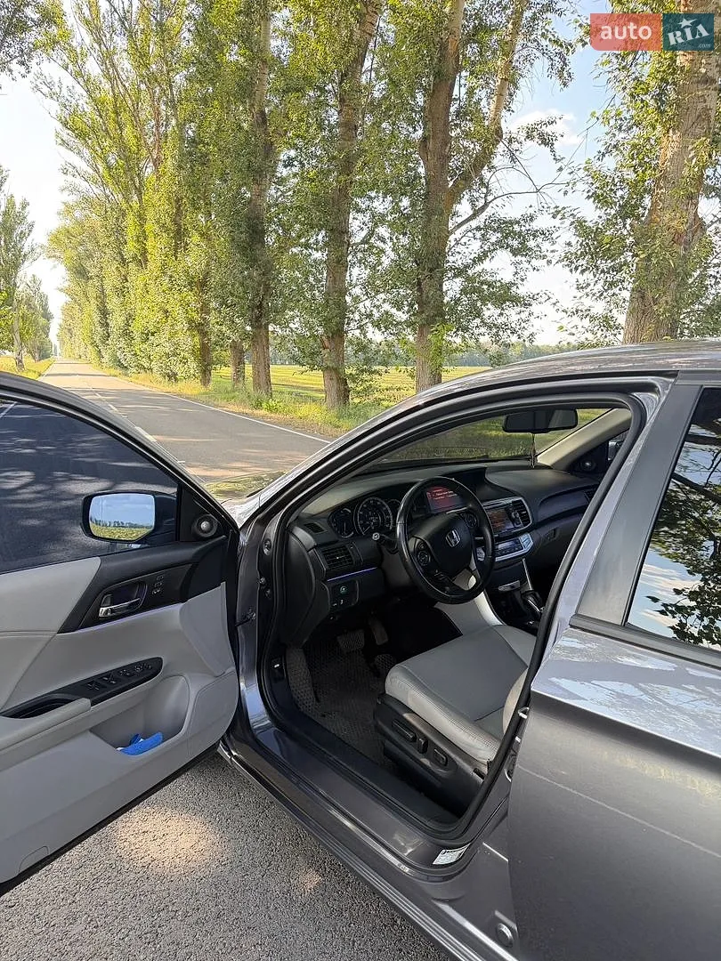 2014 Honda Accord - мініатюра 17