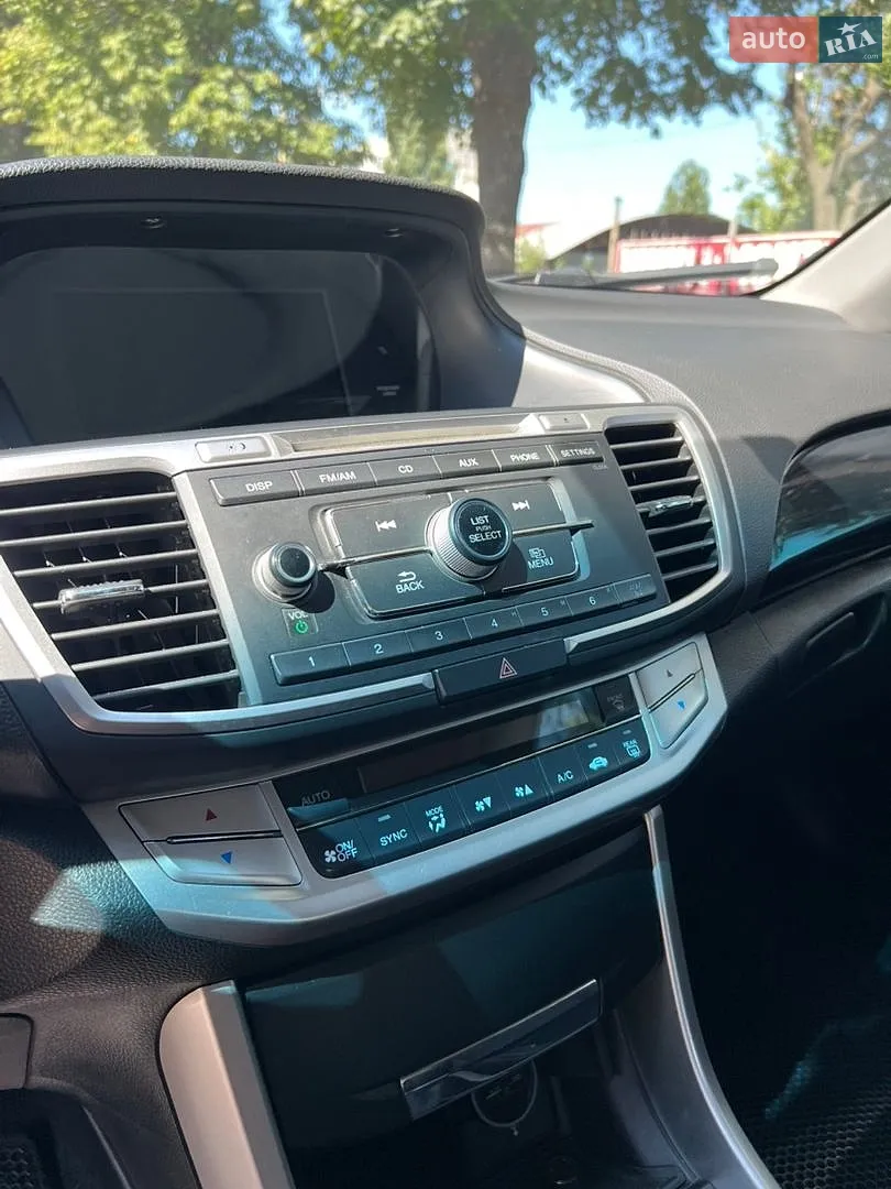 2014 Honda Accord - мініатюра 8