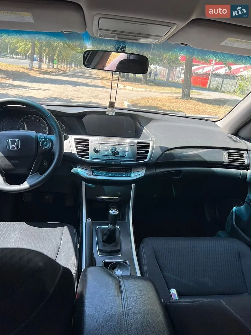 2014 Honda Accord - мініатюра 11