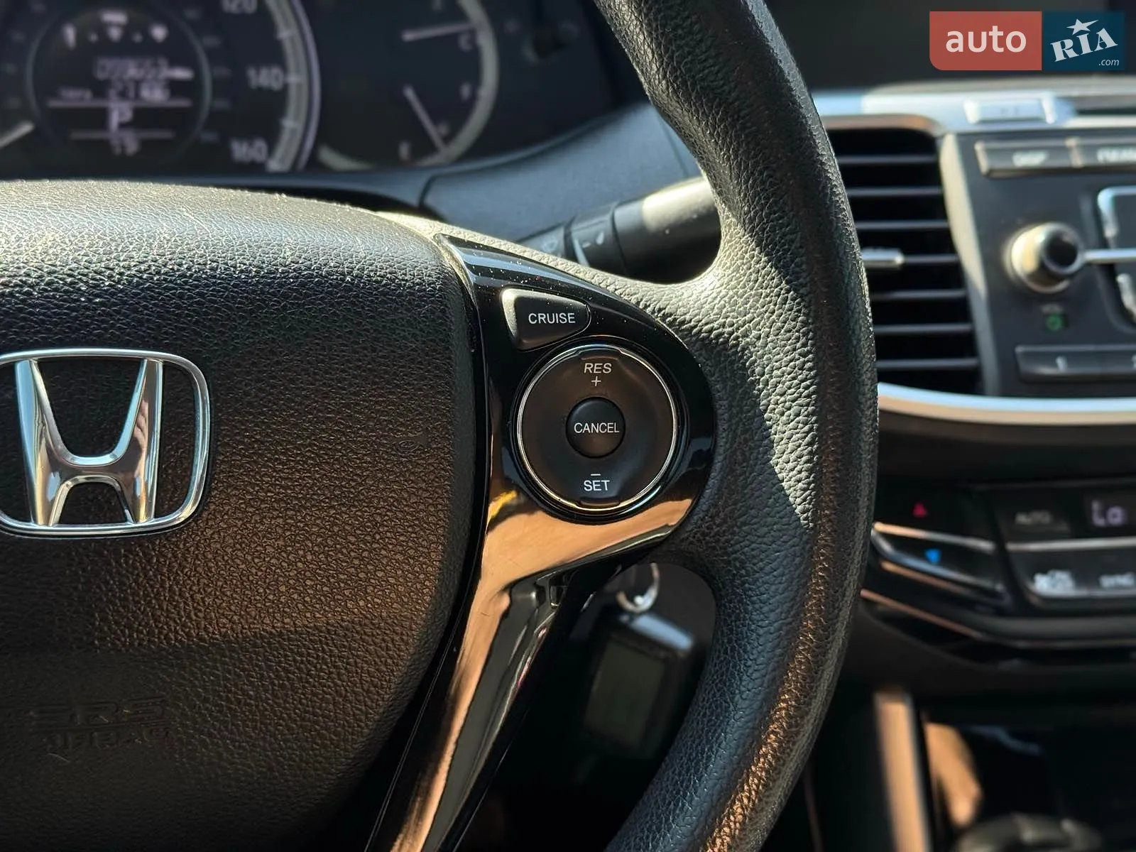 2015 Honda Accord - мініатюра 31