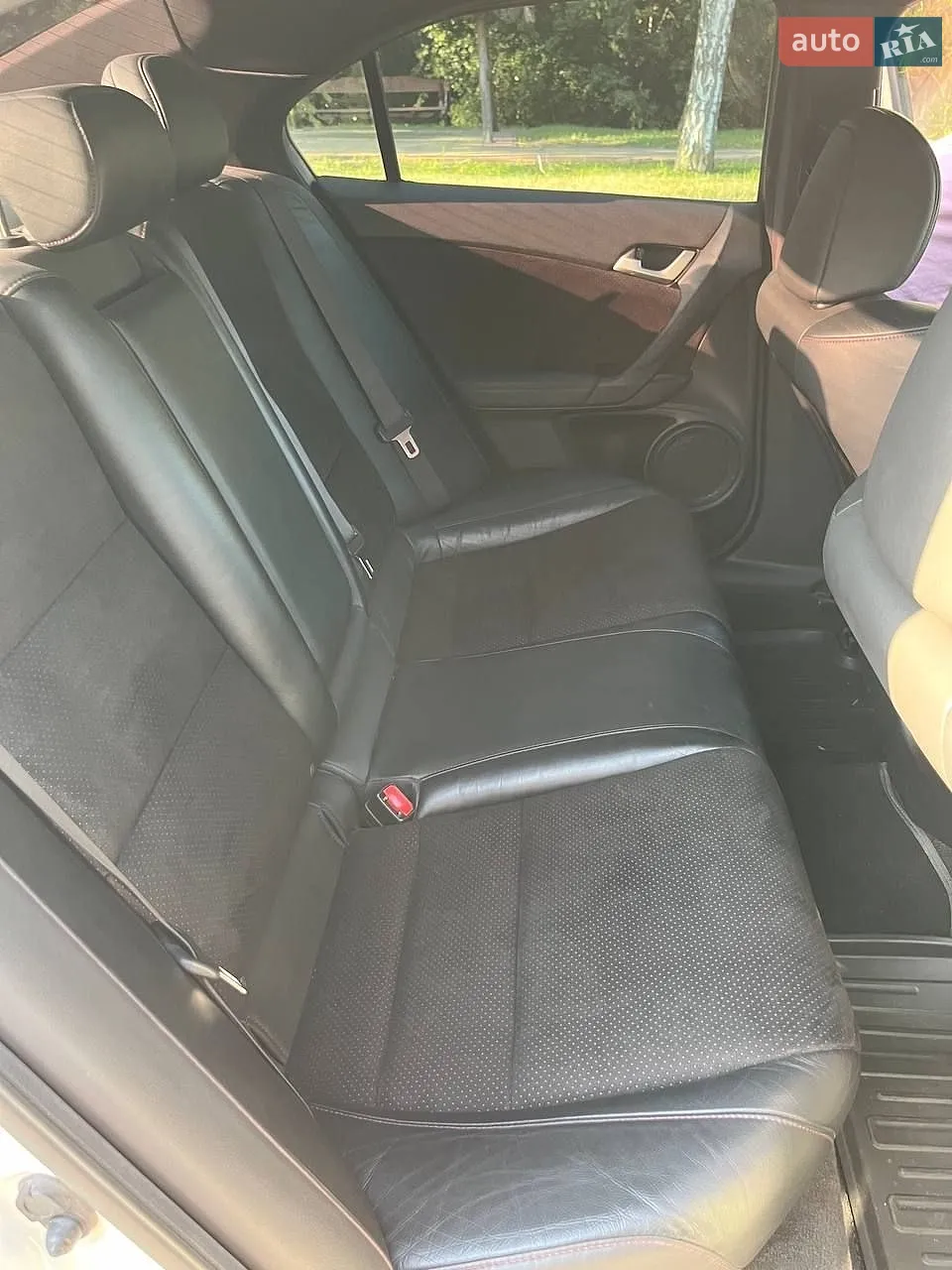 2011 Honda Accord - мініатюра 9