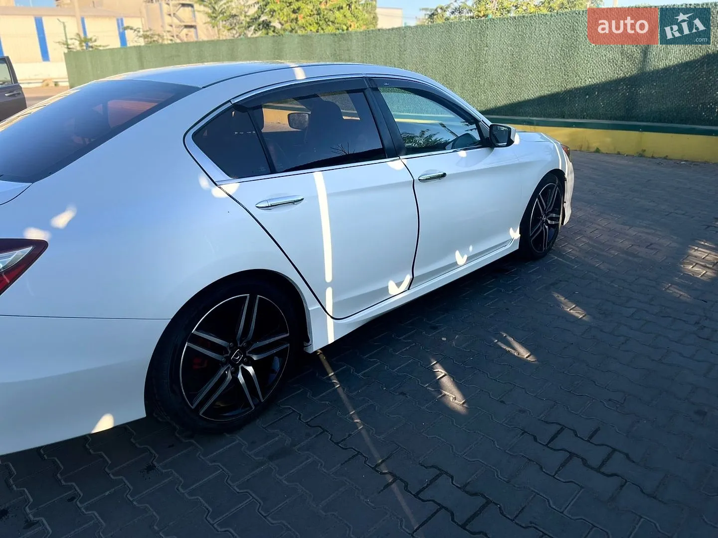 2017 Honda Accord - мініатюра 7
