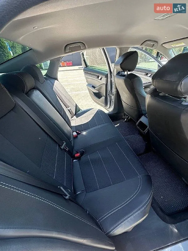 2019 Honda Accord - мініатюра 6