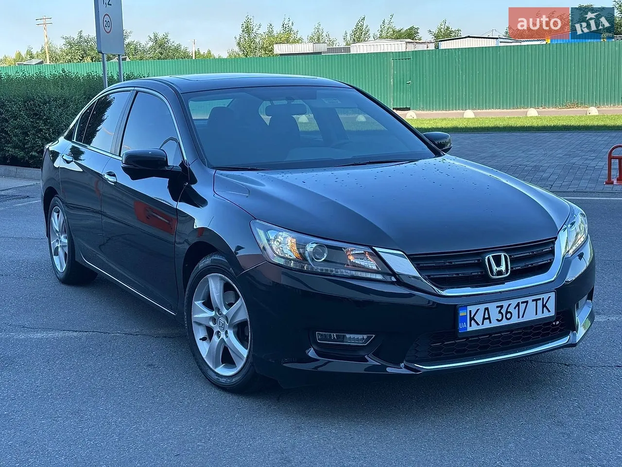 2015 Honda Accord - мініатюра 15